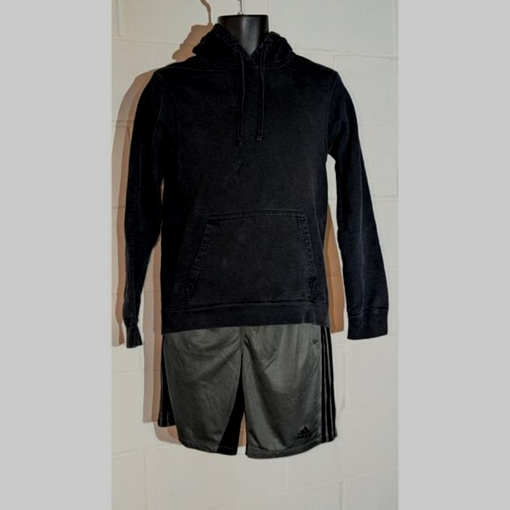 Port & Company Black Hoodie Deer American Flag Graphic Pullover Sweatshirt Small